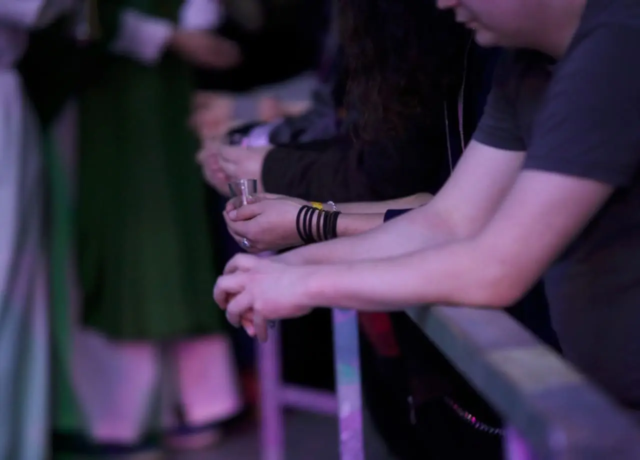 Featured image for “Arkkipiispa Luoma kielsi Maata Näkyvissä -festareiden messun”