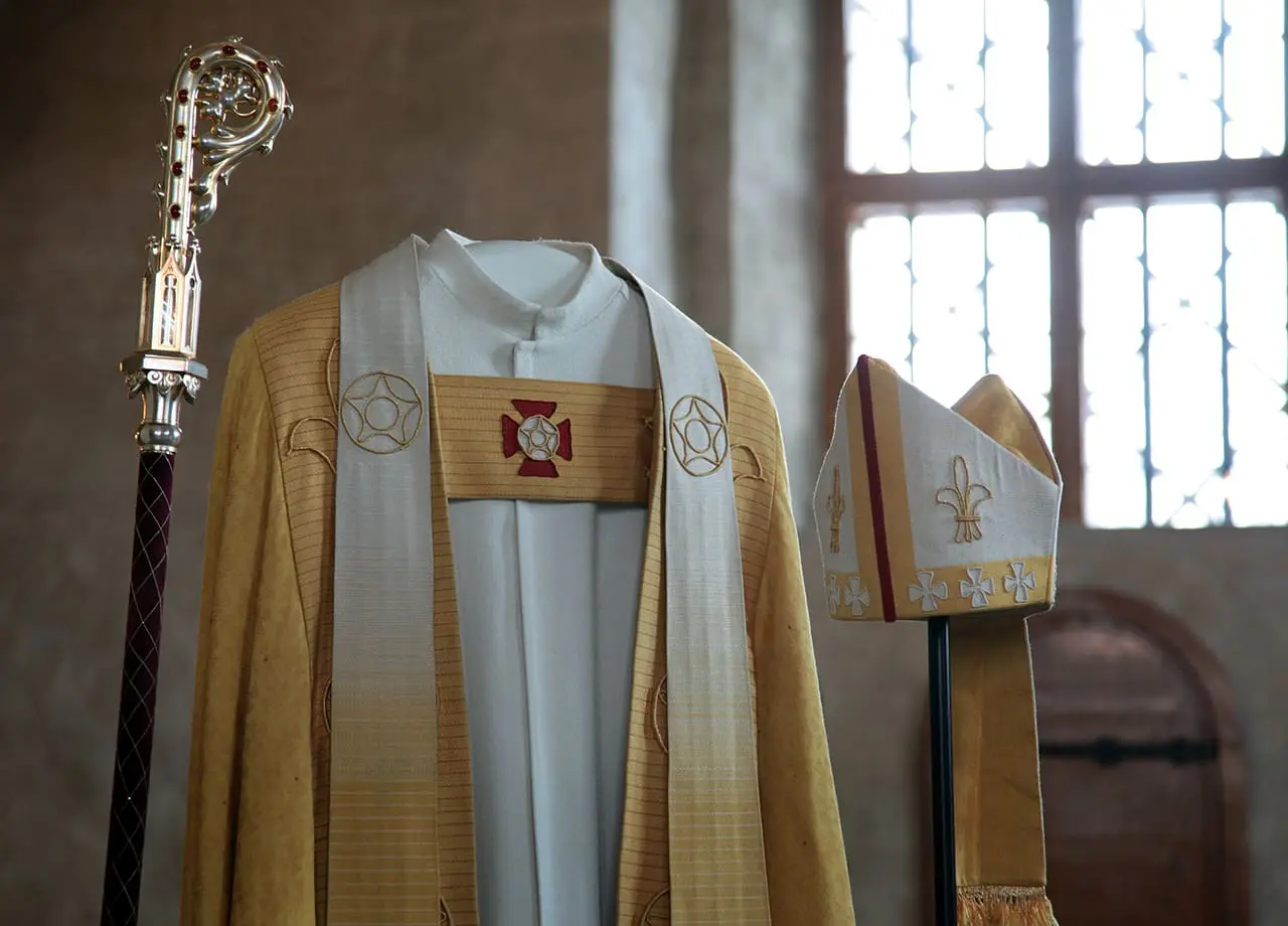 Featured image for “”Kestämätöntä, että näin pieni joukko päättää arkkipiispasta” ”