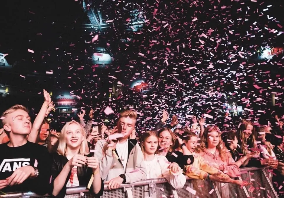 Featured image for “MAATA NÄKYVISSÄ FESTAREILLE OSALLISTUI 18 000 KÄVIJÄÄ”