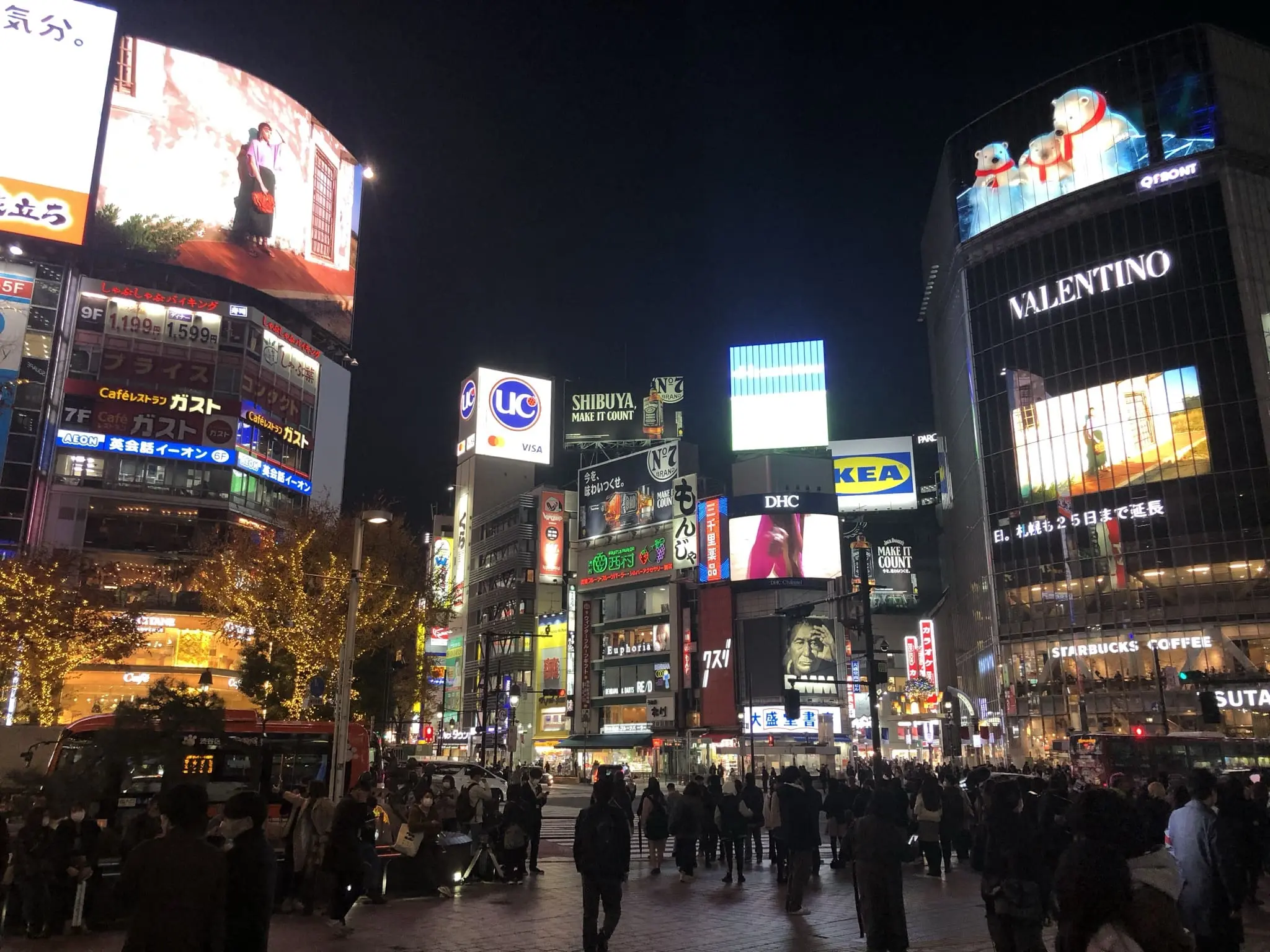 Featured image for “Joka aamu armottomuus”