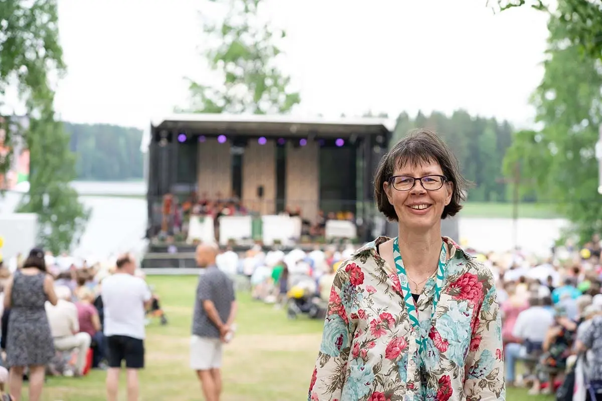 Featured image for “Syyskeräyksellä 13 000 euroa lapsi- ja perhetyölle”