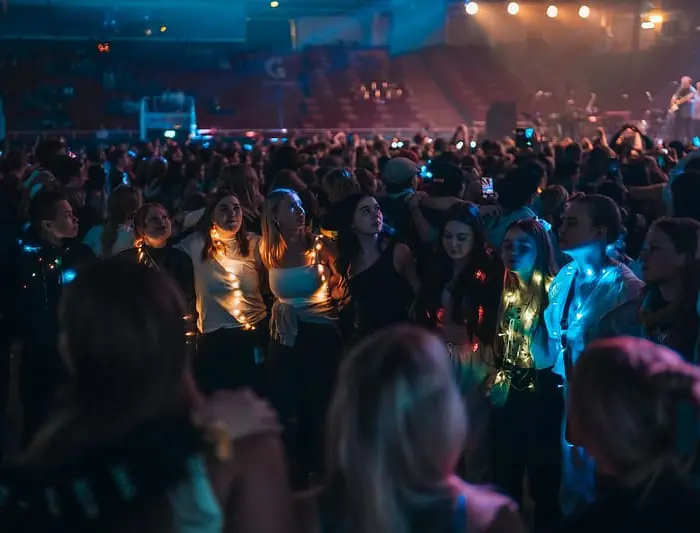 Featured image for “Maata Näkyvissä -festarit: 12 500 kävijää ja ensi vuoden teemana Et ole yksin”