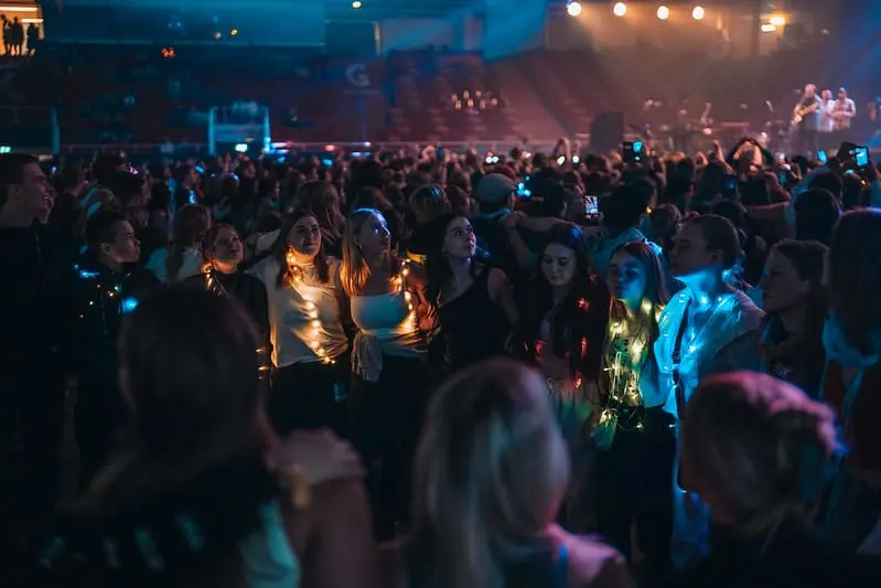 Featured image for “Maata Näkyvissä -festarit: 12 500 kävijää ja ensi vuoden teemana Et ole yksin”