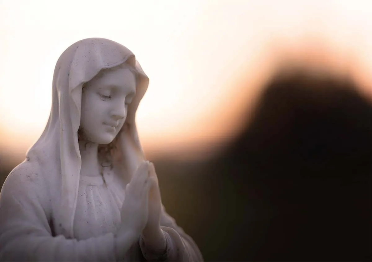 Featured image for “🔒 Maria, kirkon äiti”