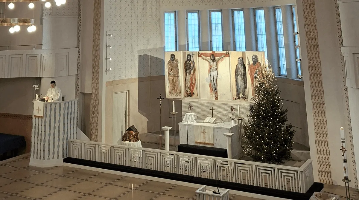 Featured image for “Vanhasta vuodesta uuteen”